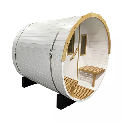 白い庭の屋外の4人の木製のバレルのサウナの新しい設計